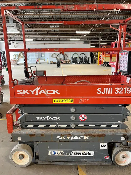 2018 Skyjack SJIII3219 Scissor Lift