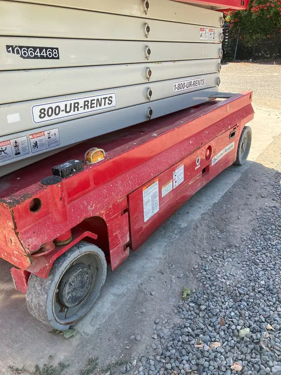 2017 MEC 4555SE Scissor Lift