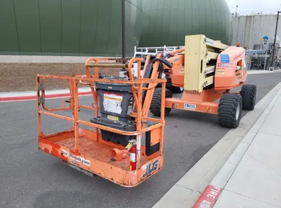 2017 JLG 450AJ Articulating Boom Lift