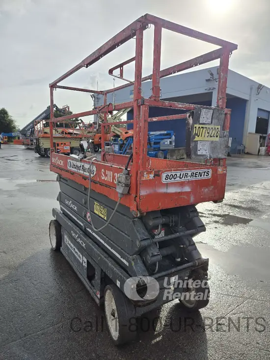 2018 Skyjack SJIII3226 Scissor Lift