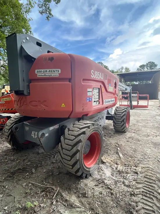 2018 Skyjack SJ85AJ Articulating Boom Lift