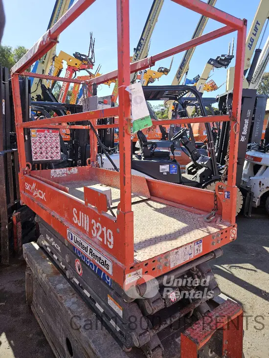 2019 Skyjack SJIII3219 Scissor Lift
