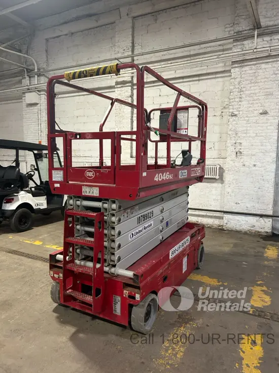 2018 MEC 4046SE Scissor Lift