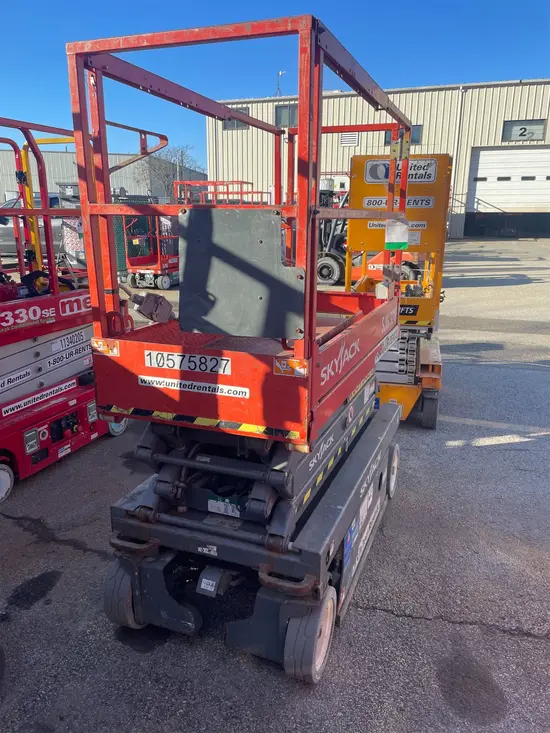 2017 Skyjack SJIII3219 Scissor Lift