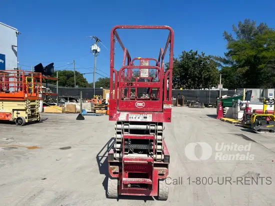 2017 MEC 2632SE Scissor Lift