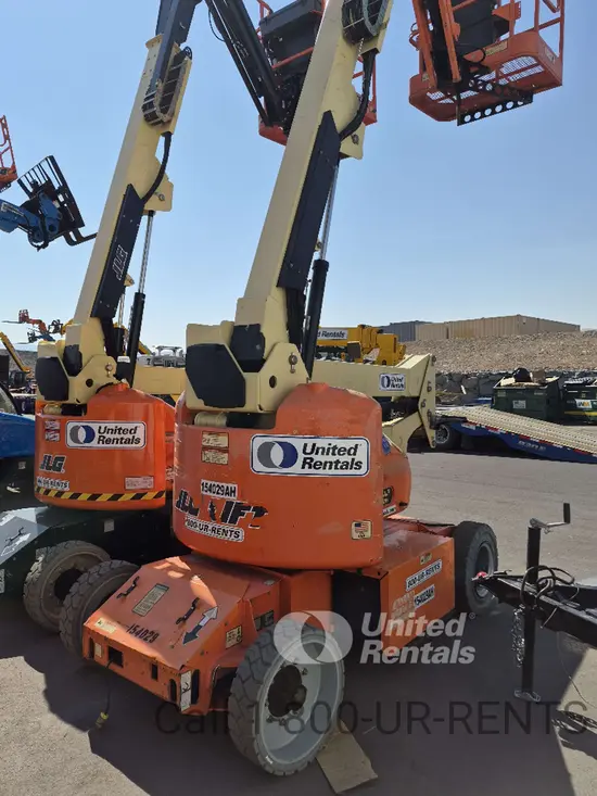 2015 JLG E400AJPN Articulating Boom Lift
