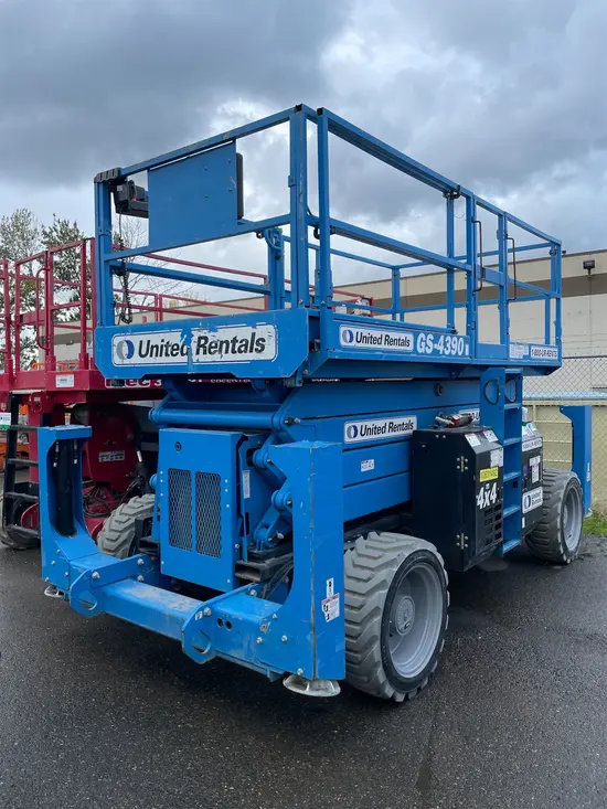 2017 Genie GS-4390 RT Rough Terrain Scissor Lift