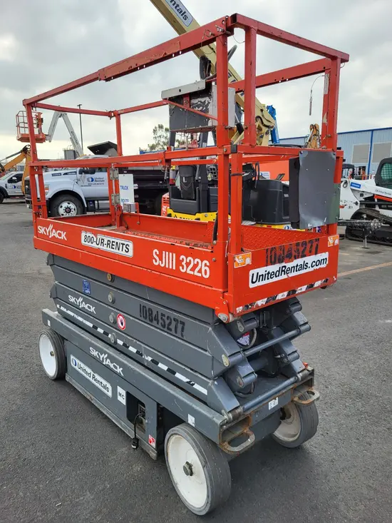 2018 Skyjack SJIII3226 Scissor Lift