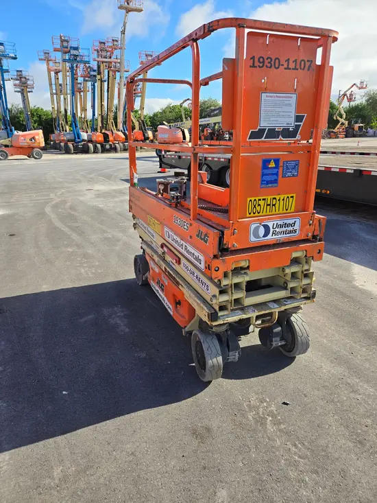 2017 JLG 1930ES Scissor Lift
