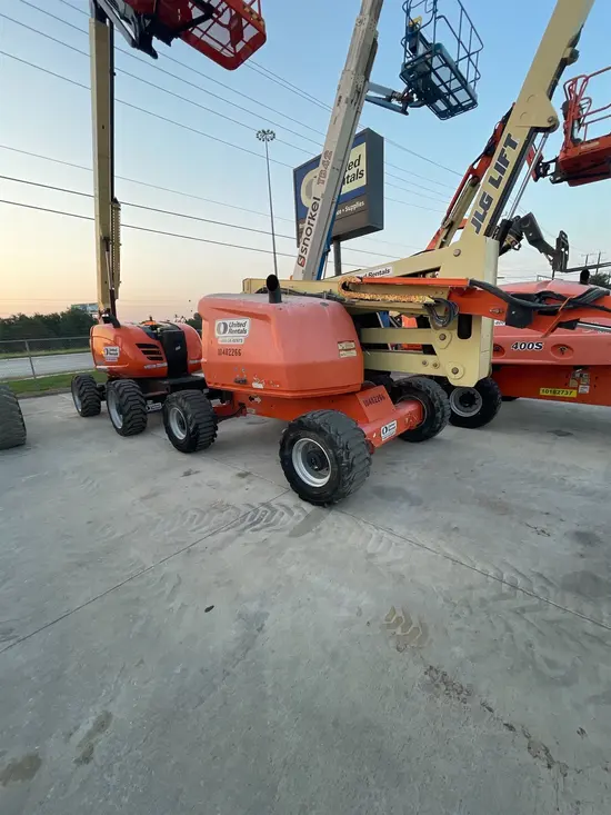 2016 JLG 450AJ Articulating Boom Lift