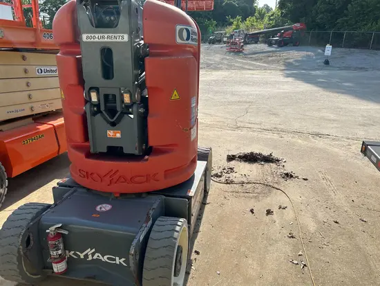2018 Skyjack SJ30ARJE Articulating Boom Lift