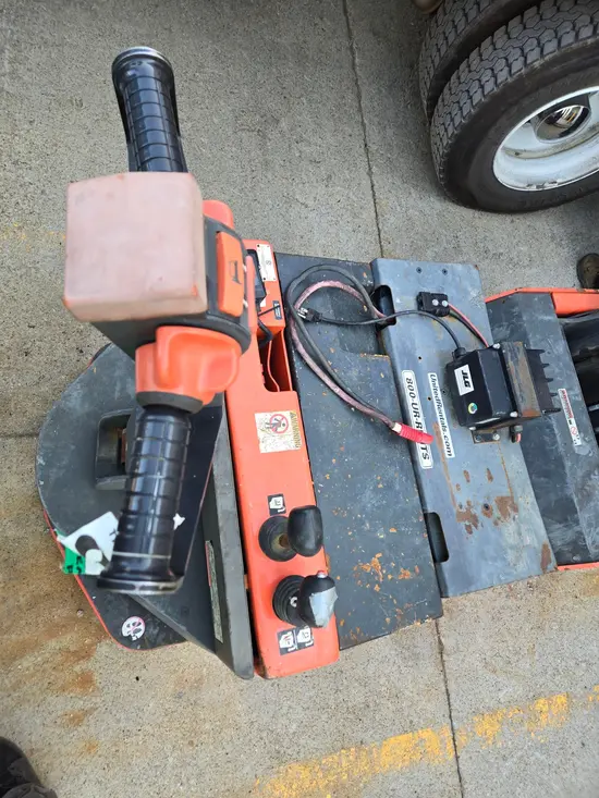 2017 Toyota 6BWC20 Warehouse Forklift