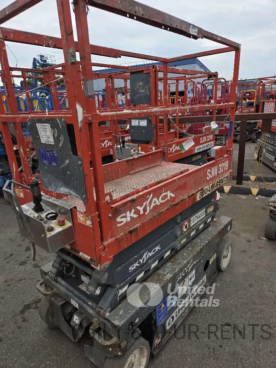 2018 Skyjack SJIII3219 Scissor Lift