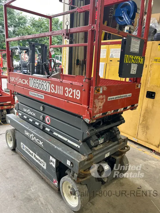 2017 Skyjack SJIII3219 Scissor Lift