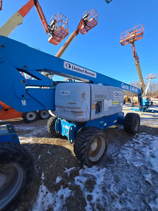 2013 Genie Z-80/60 Articulating Boom Lift