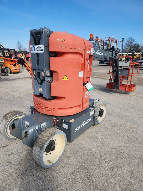2017 Skyjack SJ30ARJE Articulating Boom Lift