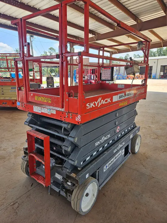 2018 Skyjack SJIII4632 Scissor Lift