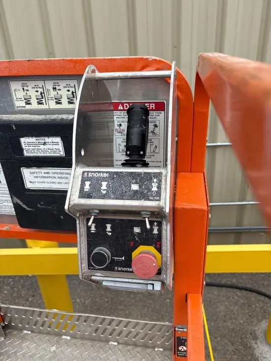 2019 Snorkel S3215L Scissor Lift