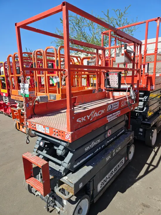 2018 Skyjack SJIII3219 Scissor Lift