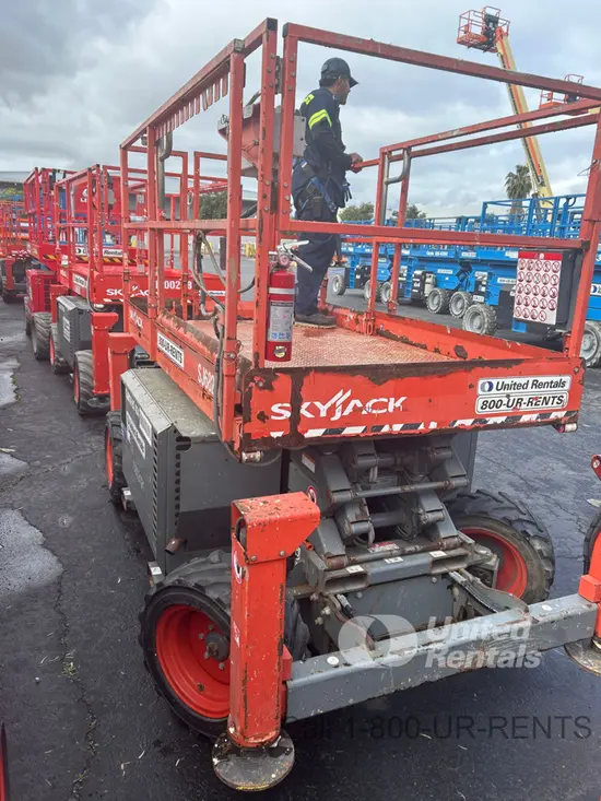 2018 Skyjack SJ6826RT Rough Terrain Scissor Lift