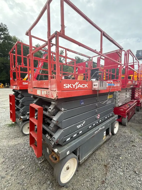 2018 Skyjack SJIII4740 Scissor Lift