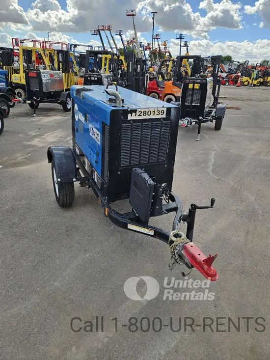 2021 Miller Welders Big Blue 300R Welder