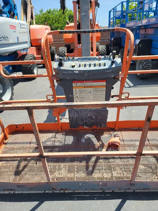 2017 JLG 860SJ Boom Lift