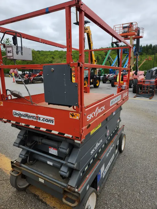 2019 Skyjack SJIII4632 Scissor Lift