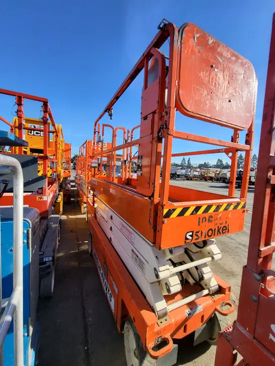 2019 Snorkel S3226E Scissor Lift