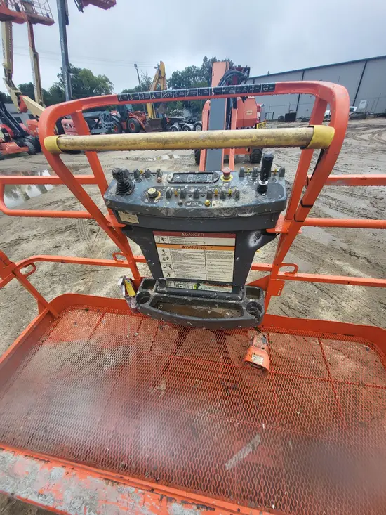 2018 JLG 860SJ Boom Lift