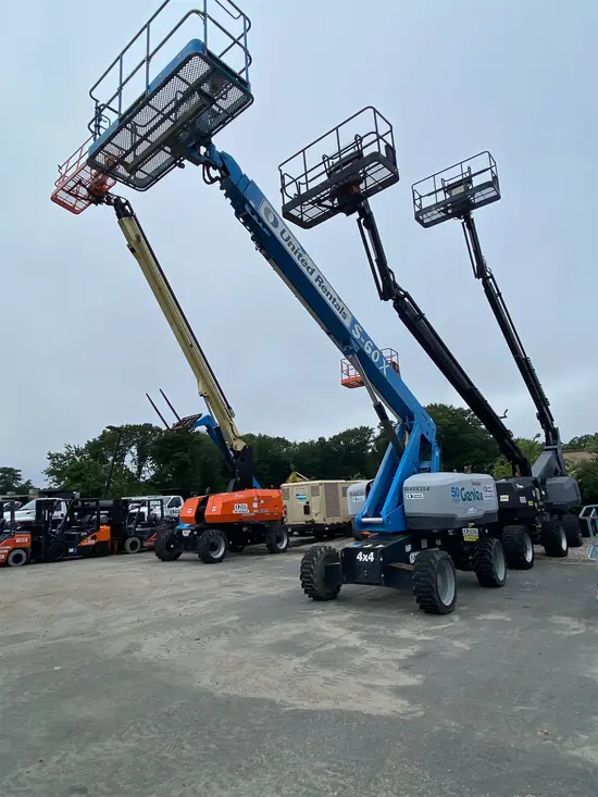 2016 Genie S-60X Boom Lift