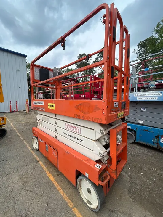 2019 Snorkel S3226E Scissor Lift