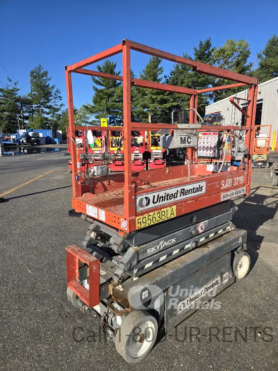 2018 Skyjack SJIII3219 Scissor Lift
