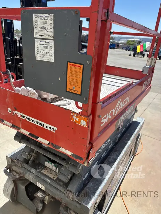 2018 Skyjack SJIII3219 Scissor Lift