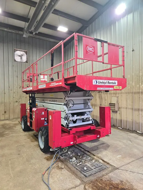 2018 MEC 6092RT Rough Terrain Scissor Lift