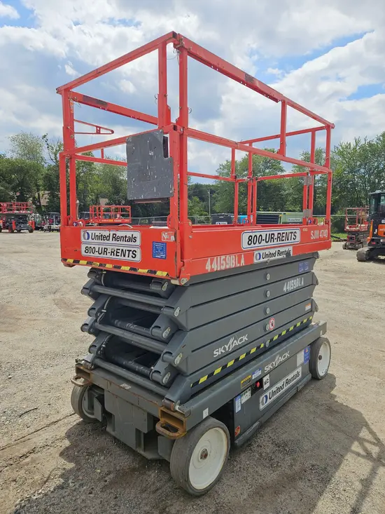 2017 Skyjack SJIII4740 Scissor Lift
