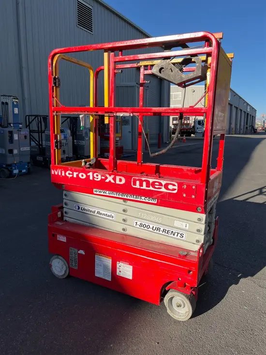 2021 MEC MICRO 19-XD Scissor Lift