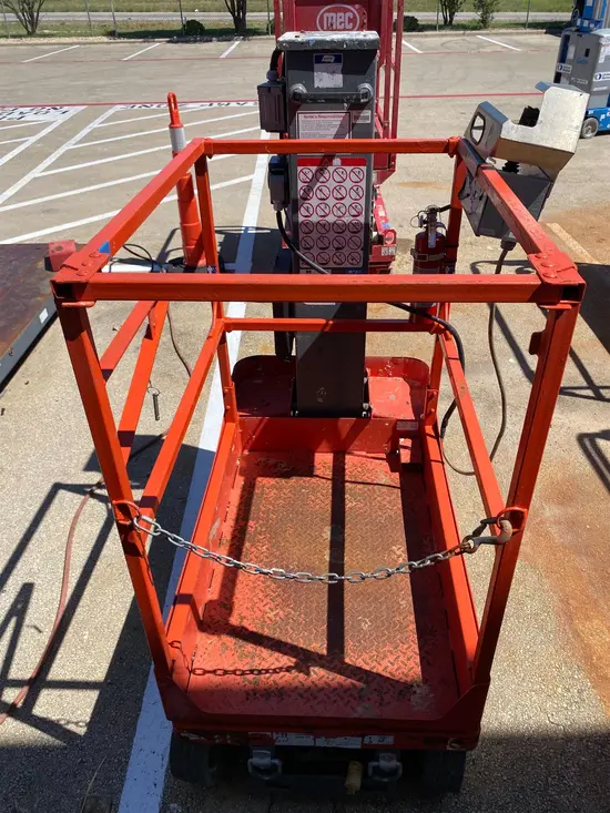 2019 Skyjack SJ12 Self-Propelled One-Person Lift