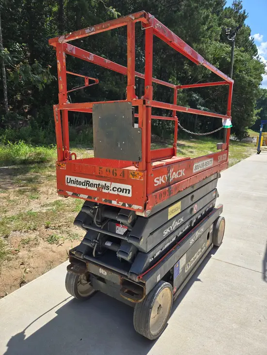 2019 Skyjack SJIII3226 Scissor Lift