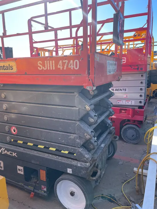 2017 Skyjack SJIII4740 Scissor Lift