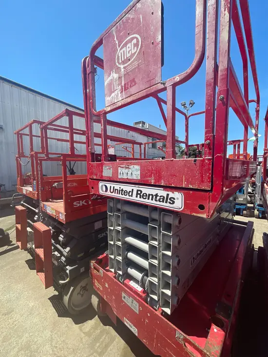 2017 MEC 4046SE Scissor Lift