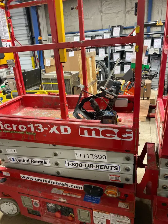 2020 MEC 1330SE Scissor Lift