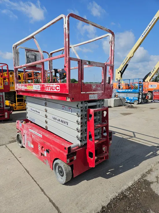 2018 MEC 4046SE Scissor Lift