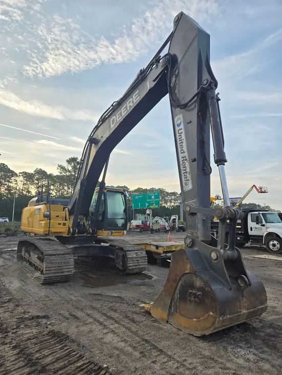 2019 John Deere 350G LC Excavator
