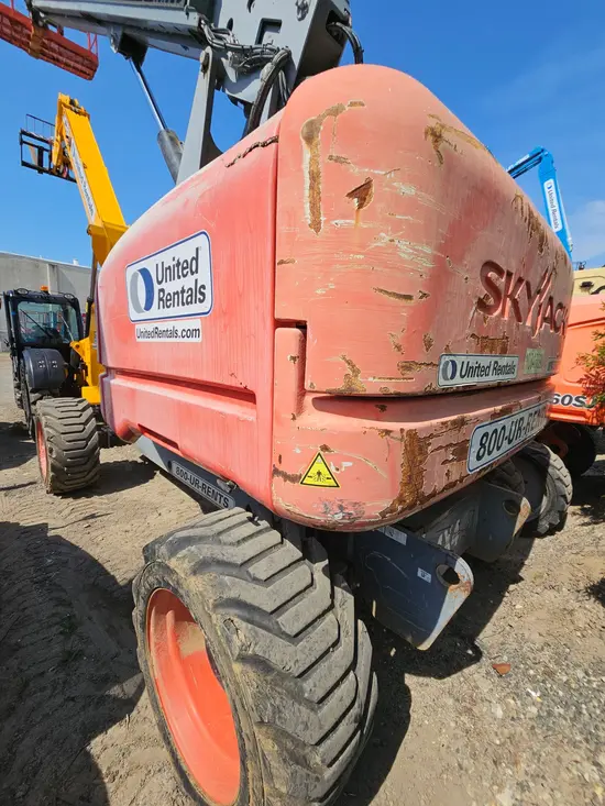 2018 Skyjack SJ82T Boom Lift