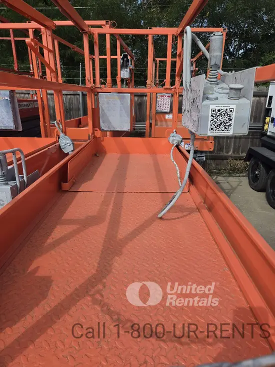 2017 Skyjack SJIII3226 Scissor Lift