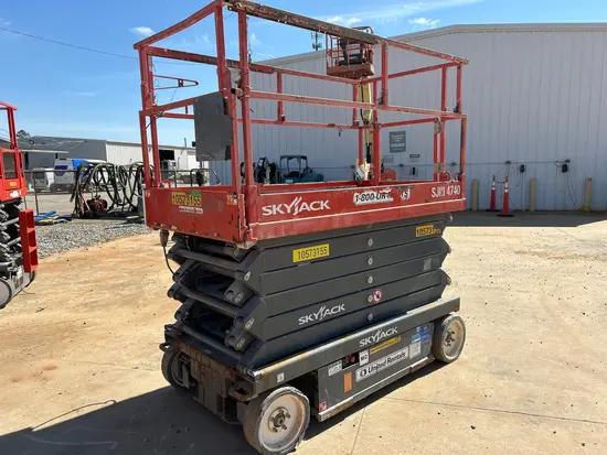 2017 Skyjack SJIII4740 Scissor Lift