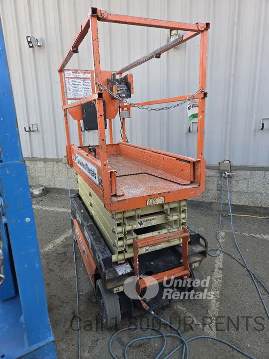 2018 JLG 1932R Scissor Lift