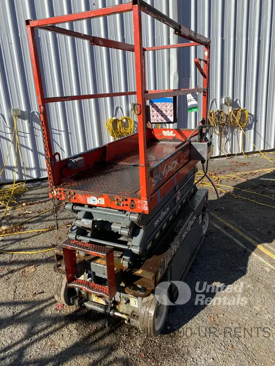 2016 Skyjack SJIII3219 Scissor Lift