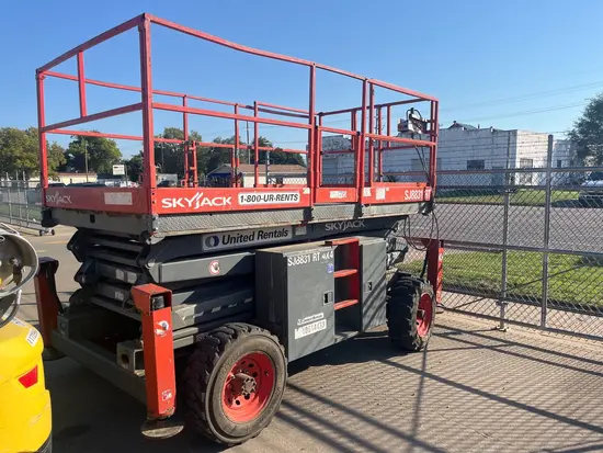 2017 Skyjack SJ8831RT Rough Terrain Scissor Lift